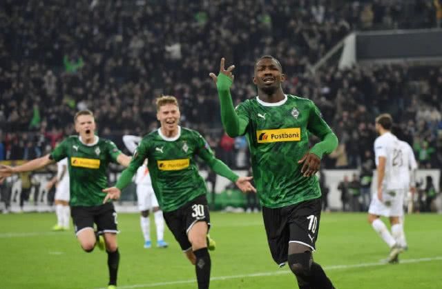 电竞产业的 电竞产业的